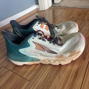 Altra Provision 6 road running shoes W8.5